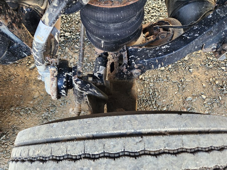 2016-kenworth-t400-image-32