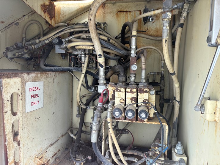 #2453-•-1991-jlg-86hx-manlift-image-23