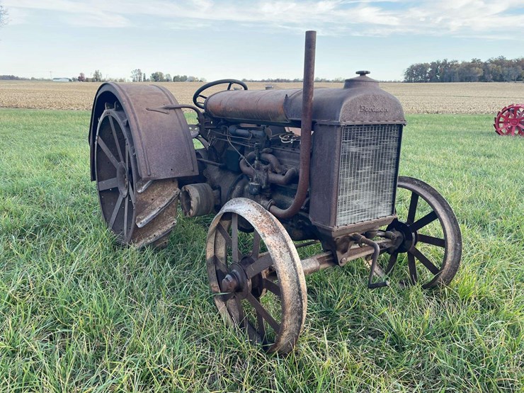 1927-fordson-tractor-image-7