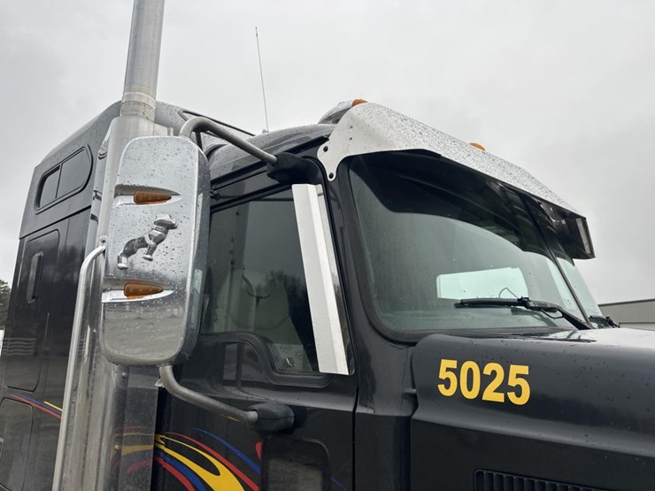 2009-massey-ferguson-8-image-14