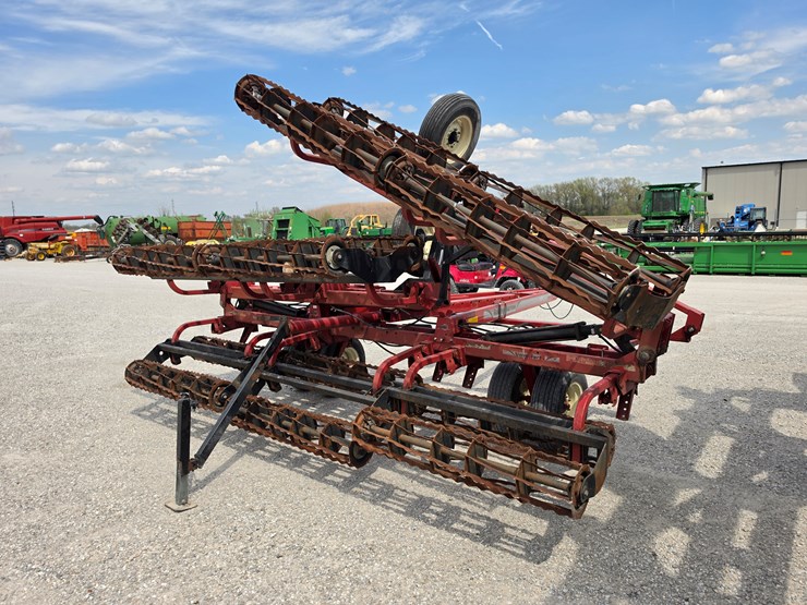 2012-unverferth-1225-image-5