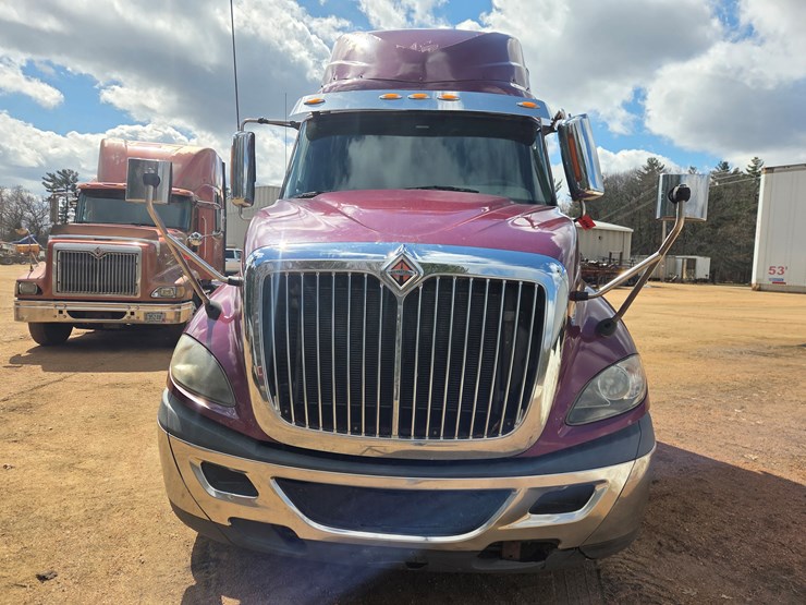 2012-international-prostar-image-8