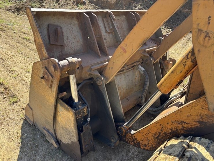 1973-case-850-image-17