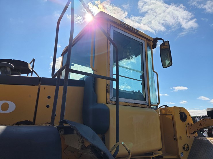 volvo-l110e-image-51