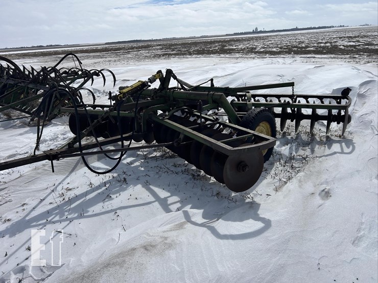 john-deere-2555-image-3