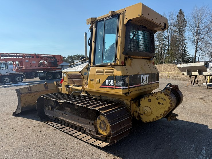 caterpillar-d5g-lgp-image-3