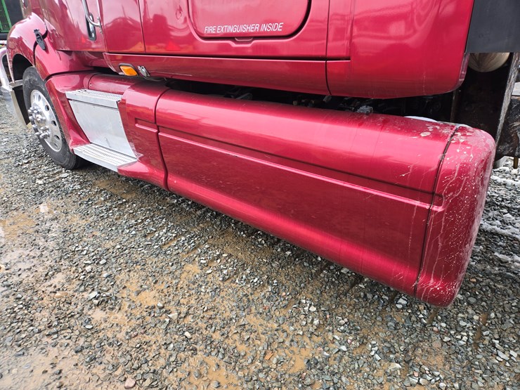 2007-peterbilt-387-image-19