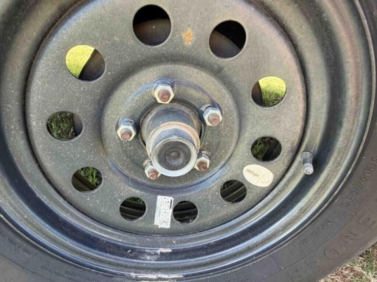 2019-tophat-car-hauler-trailer-image-12