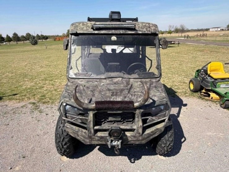 2019-tracker-800sx-le-crew-utv-image-3