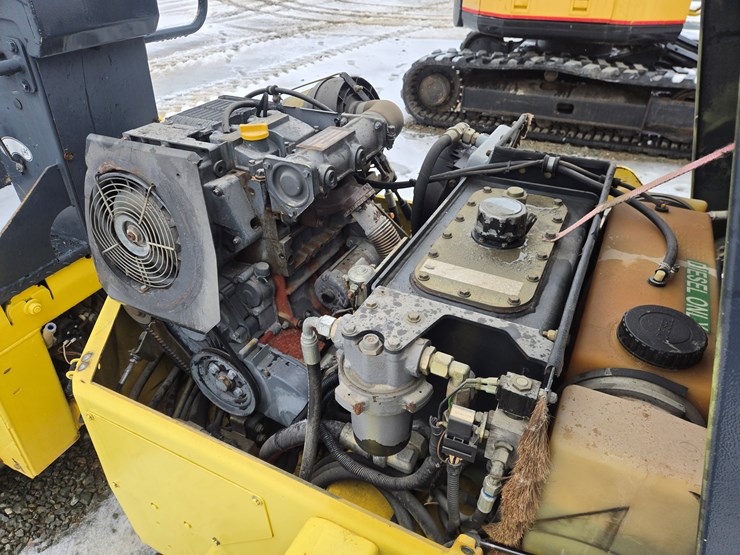 2004-bomag-bw120ad-4-image-32