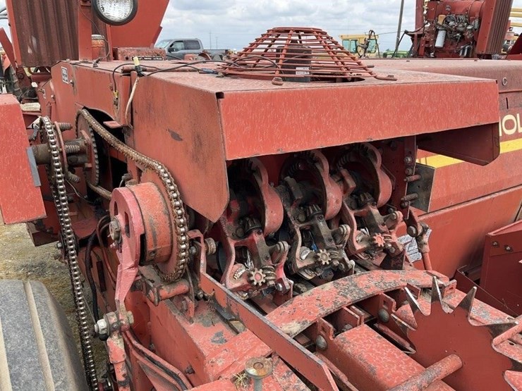 new-holland-515-image-15