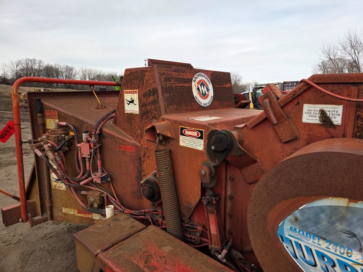 morbark-hurricane-2400xl-image-27