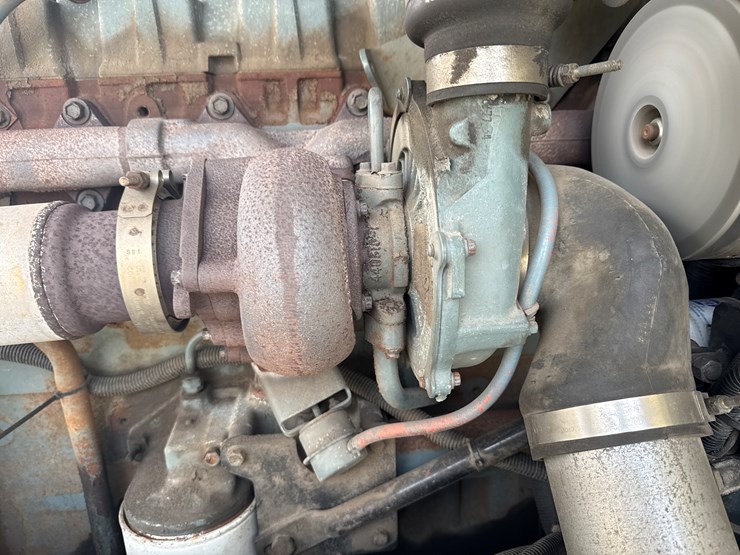 1998-massey-ferguson-8-image-40