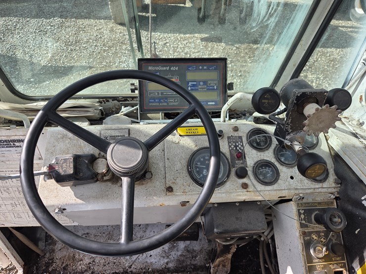 massey-ferguson-8-image-51