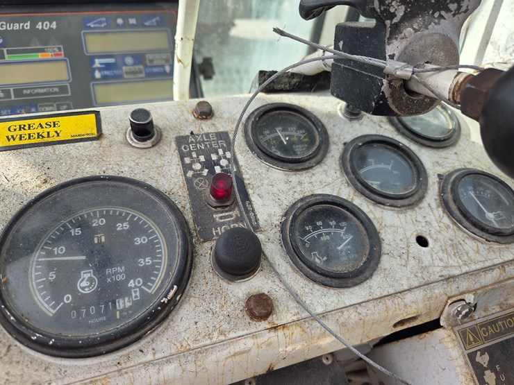 massey-ferguson-8-image-52