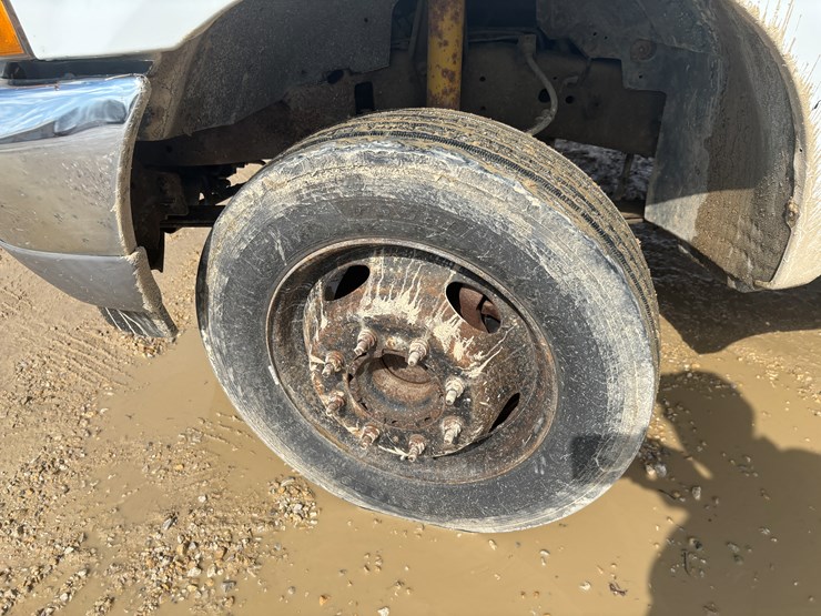 2004-ford-f450-image-73