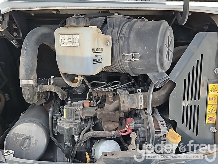 2021-bobcat-e42-image-29