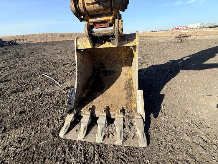 caterpillar-340-image-20