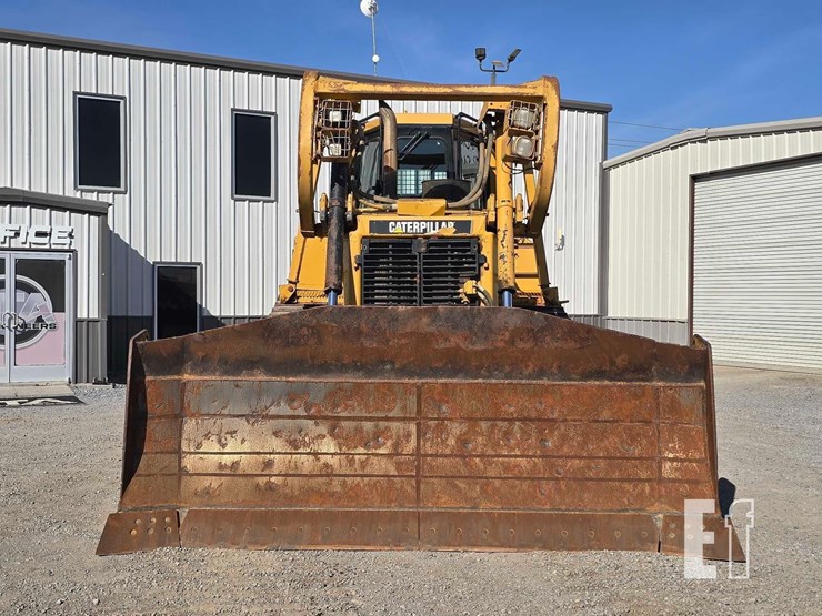 2006-caterpillar-d6r-xl-iii-image-7