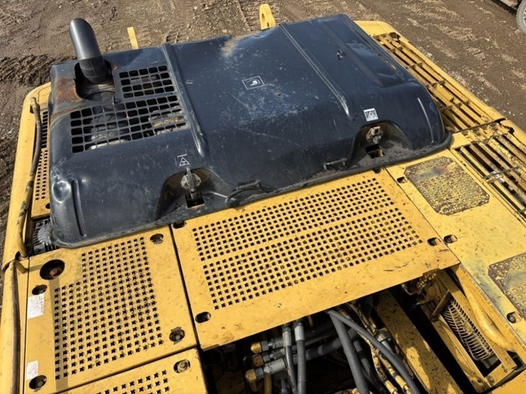 caterpillar-330c-image-38