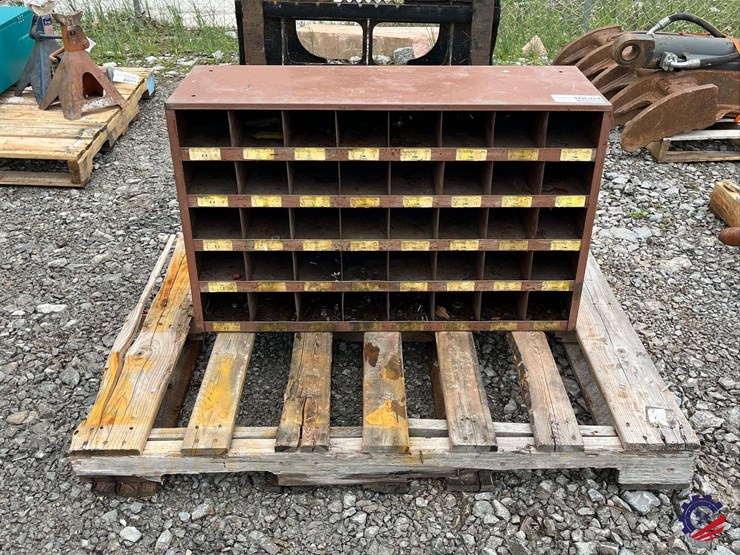 steel-nuts-&-bolts-organizer-shelf-image-6