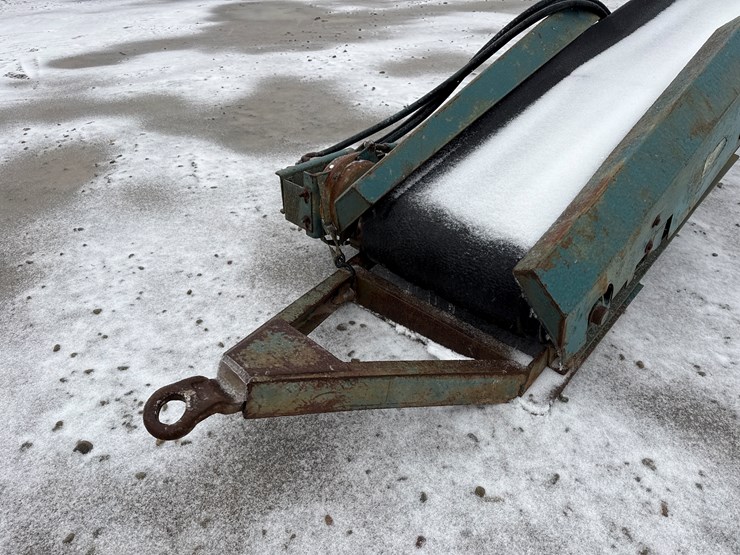 massey-ferguson-8-image-10