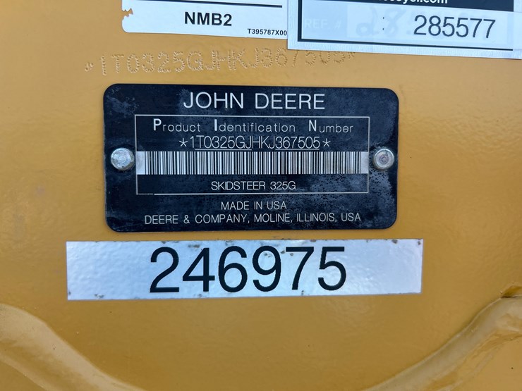 2019-deere-325g-image-11