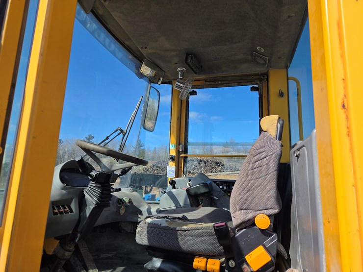 volvo-l110e-image-54