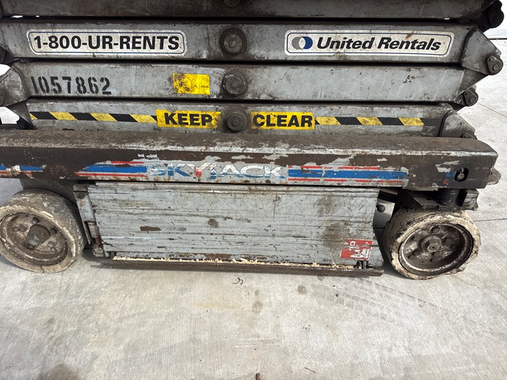 2008-skyjack-sjiii3219-image-22