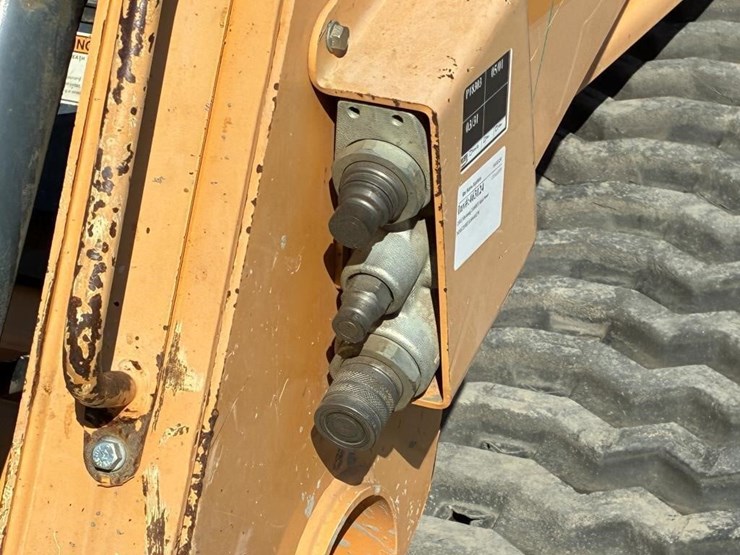 2012-mustang-2100rt-image-8