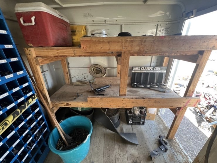 2013-w-w-t/a-cargo-trailer-image-19