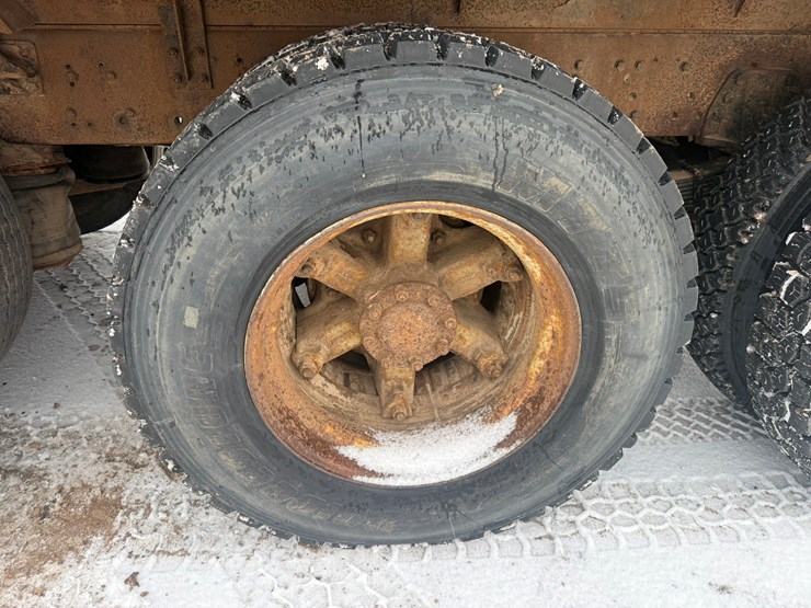 #1113-•-1990-ford-quad-axle-dump-truck-image-62