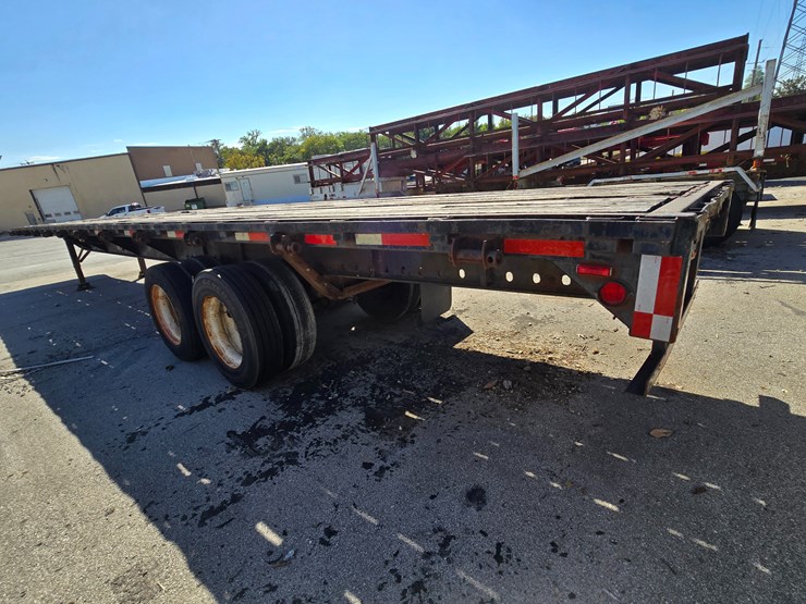 1986-utility-flatbed-image-16