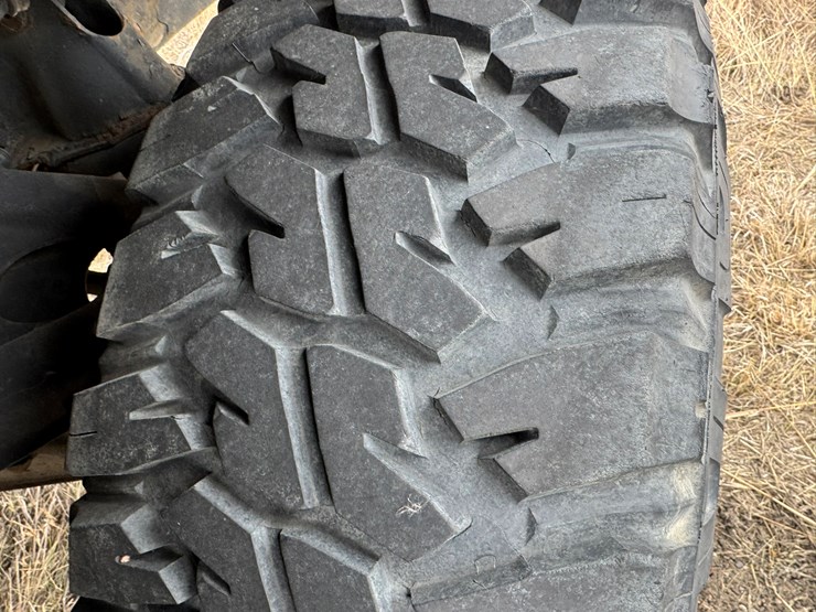 #2246-•-2001-american-general-4x4-hummer-image-54