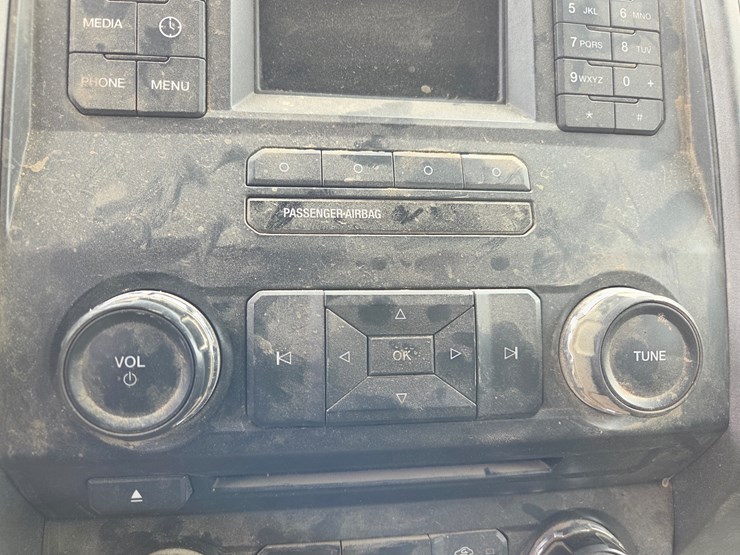 2017-ford-f350-image-49