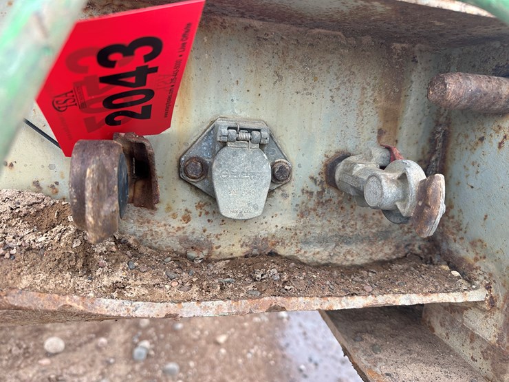 massey-ferguson-8-image-95