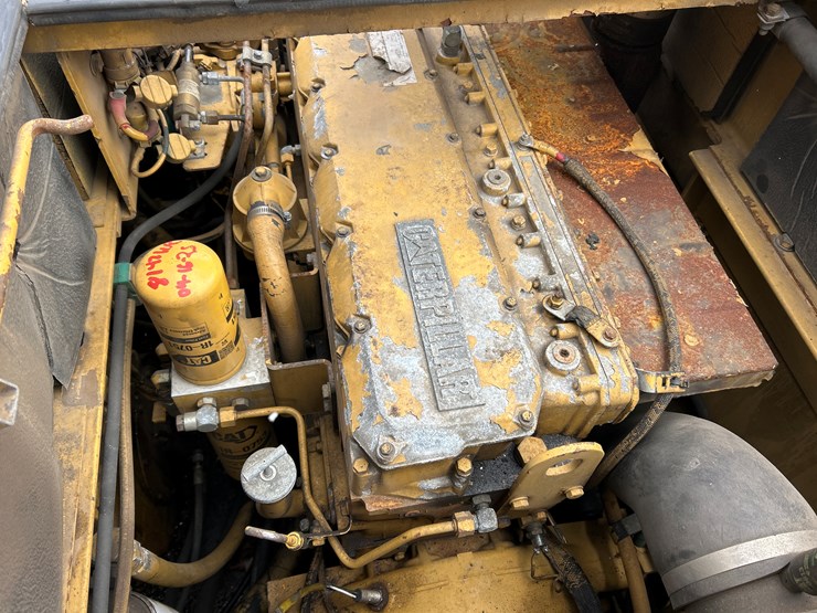 caterpillar-ap-1055b-image-37