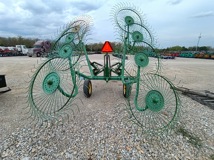 john-deere-702-image-4