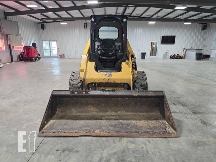 caterpillar-262d3-image-7