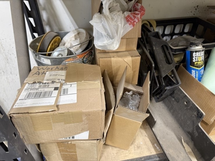 caterpillar-335-image-11