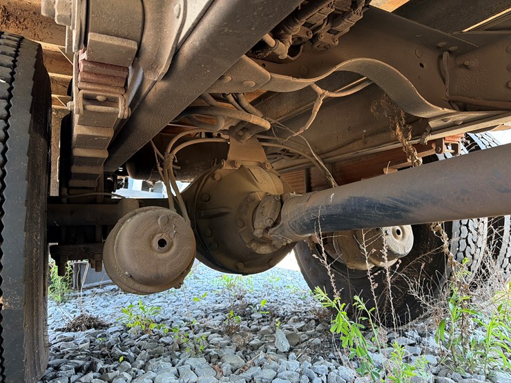 2003-caterpillar-c7-image-23