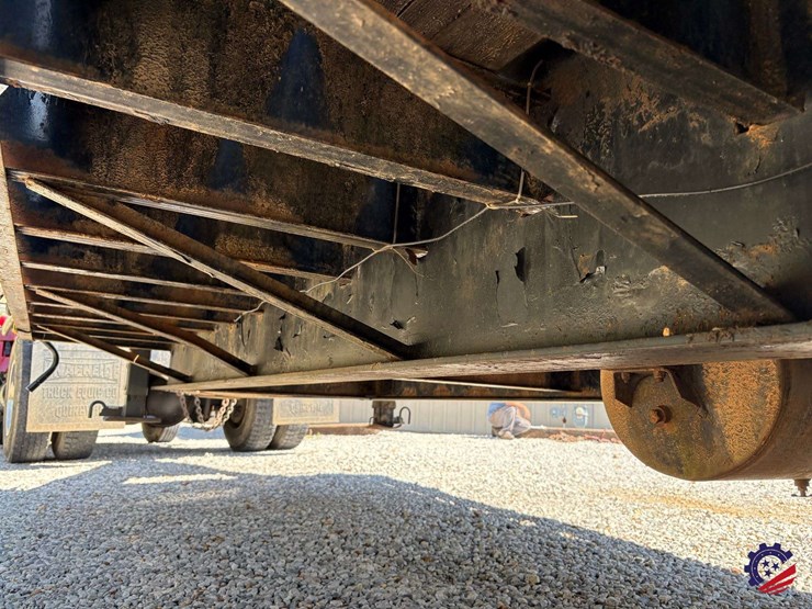 1998-cherokee-r20-20+5-dual-t/a-tag-trailer-image-51