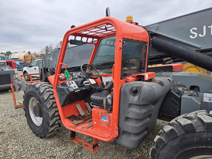 skyjack-sj1056ths-image-37