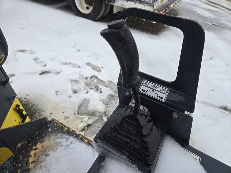 2004-bomag-bw120ad-4-image-26