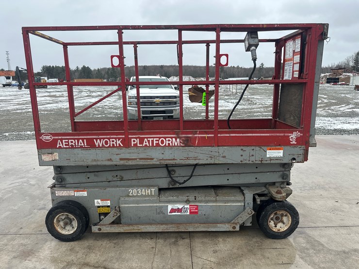 massey-ferguson-8-image-6