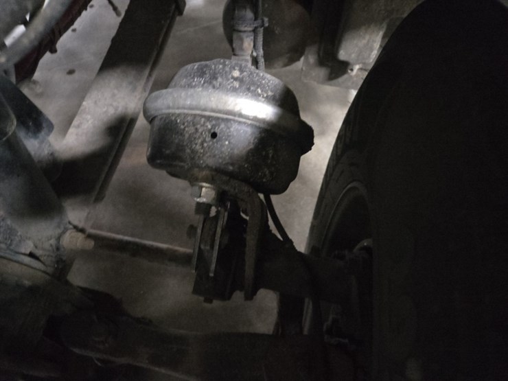 2015-kenworth-t680-image-43