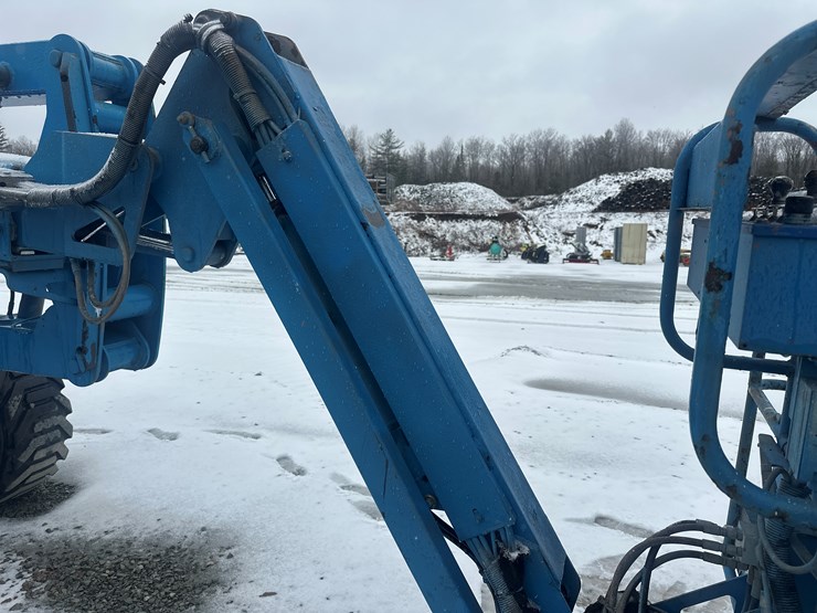 2005-massey-ferguson-8-image-16