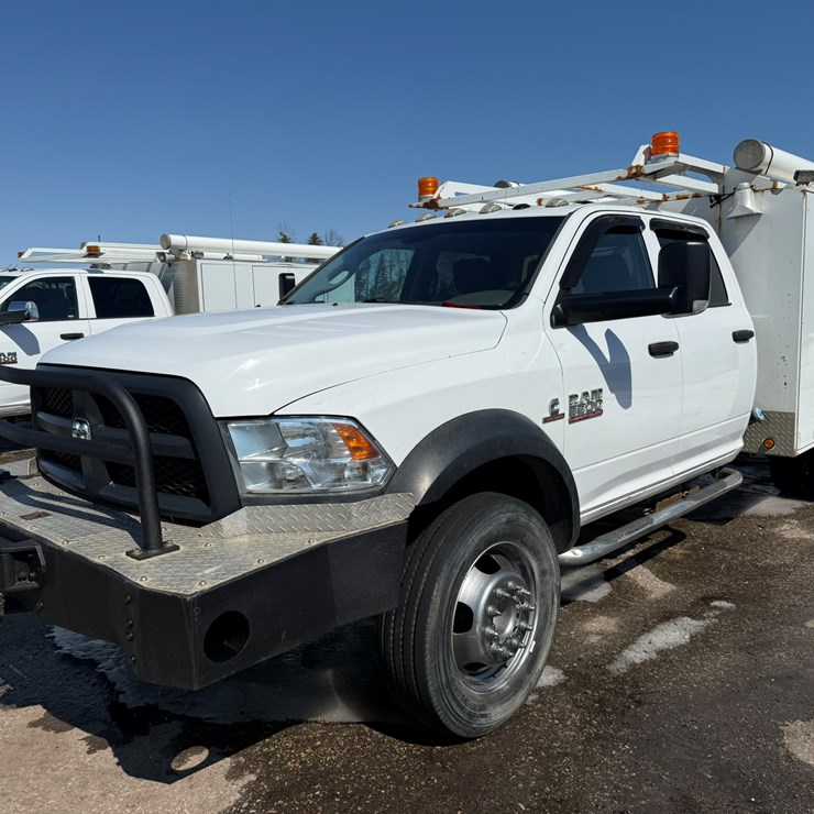 #1061 • 2016 Ram 5500 Heavy Duty Service Truck