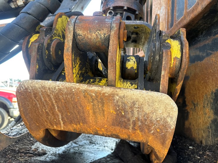 deere-1110e-image-66