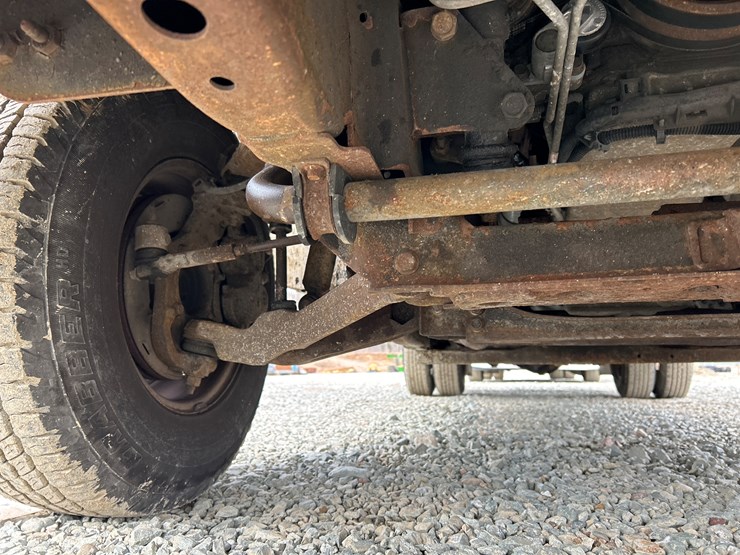 2006-chevrolet-3500-image-36